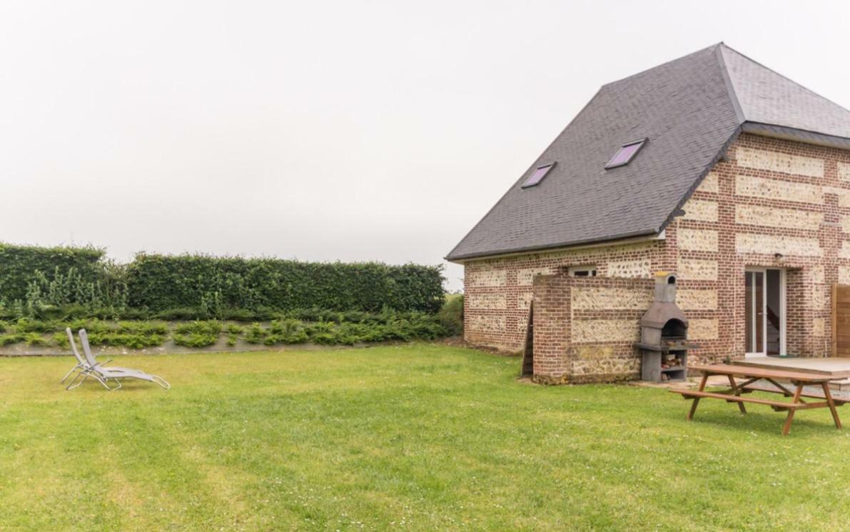 Les Champs De La Mer Auberville-la-Renault Екстер'єр фото